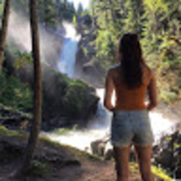 Meet your Posher, Jayd - Picture 1 of 1